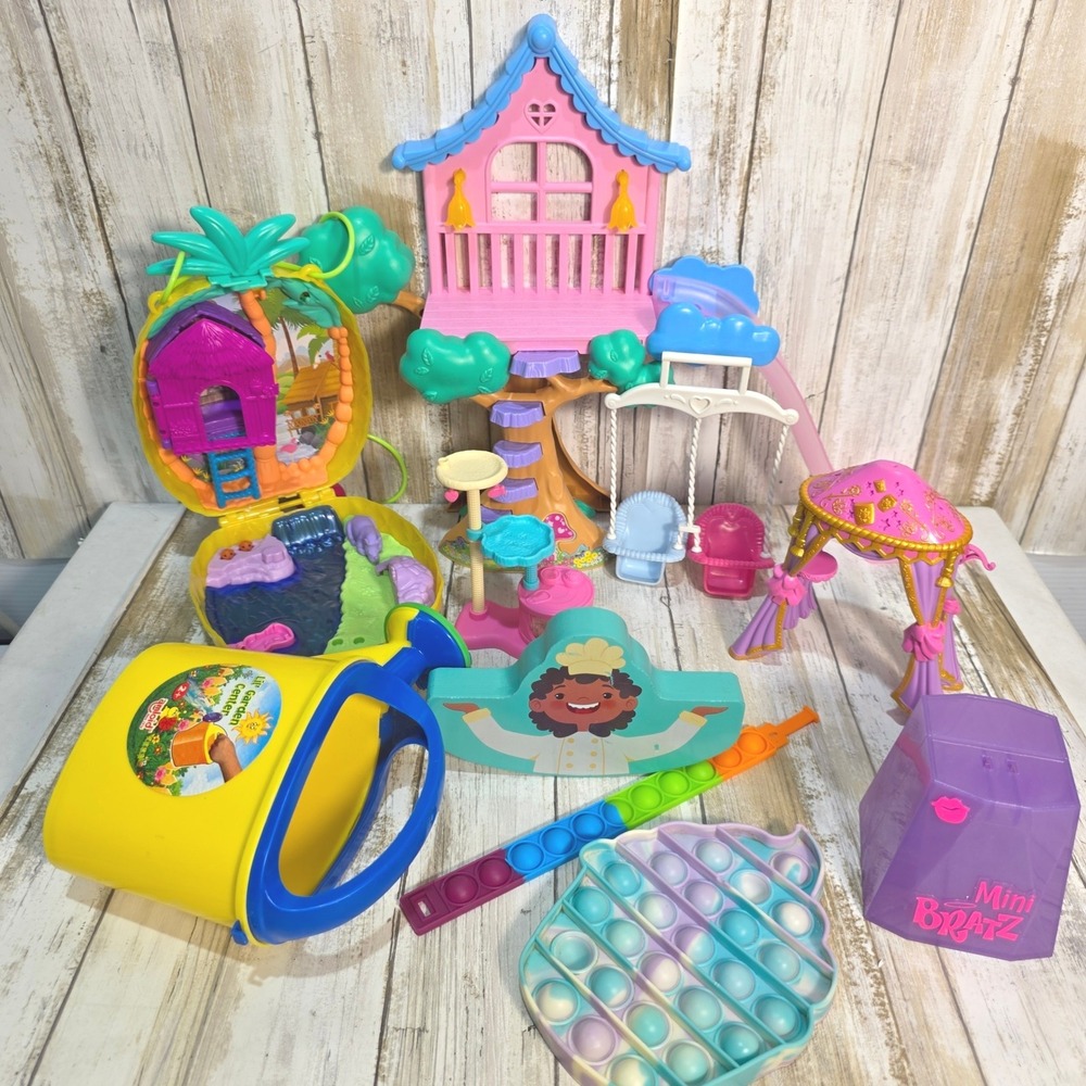 Polly Pocket Tropicool Pineapple Purse Bratz Minis Treehouse Toy Playset Lot